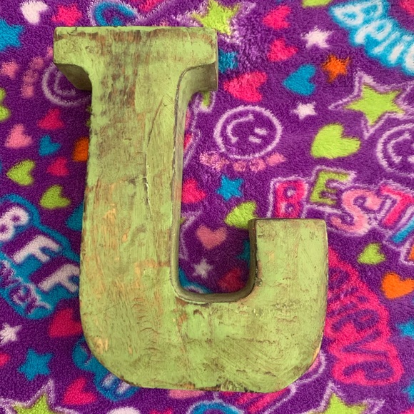Rustic “J” home decor/ accent piece💚 - Picture 2 of 2